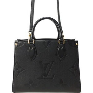 Louis Vuitton Monogram Giant On the Go Bag